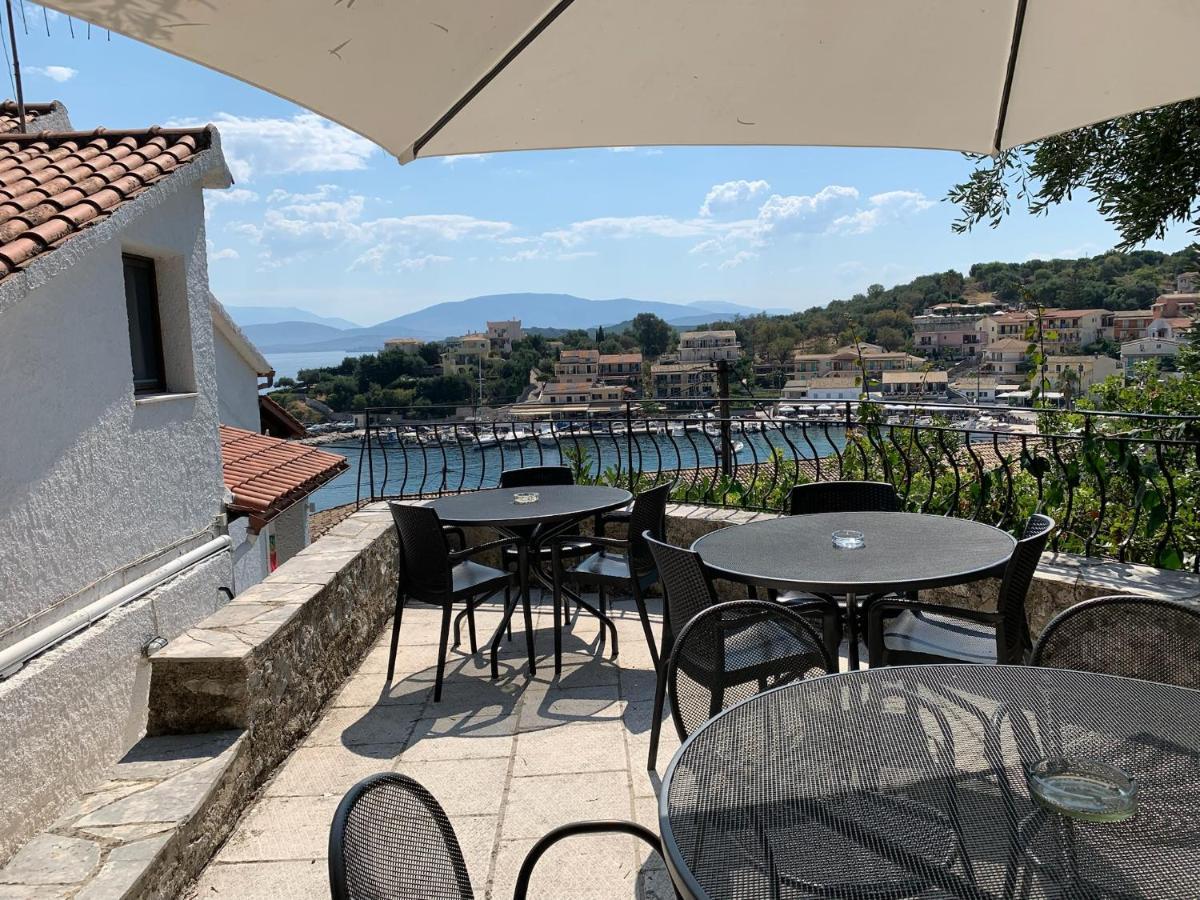 Villa Perris Studios Kassiopi Exterior photo