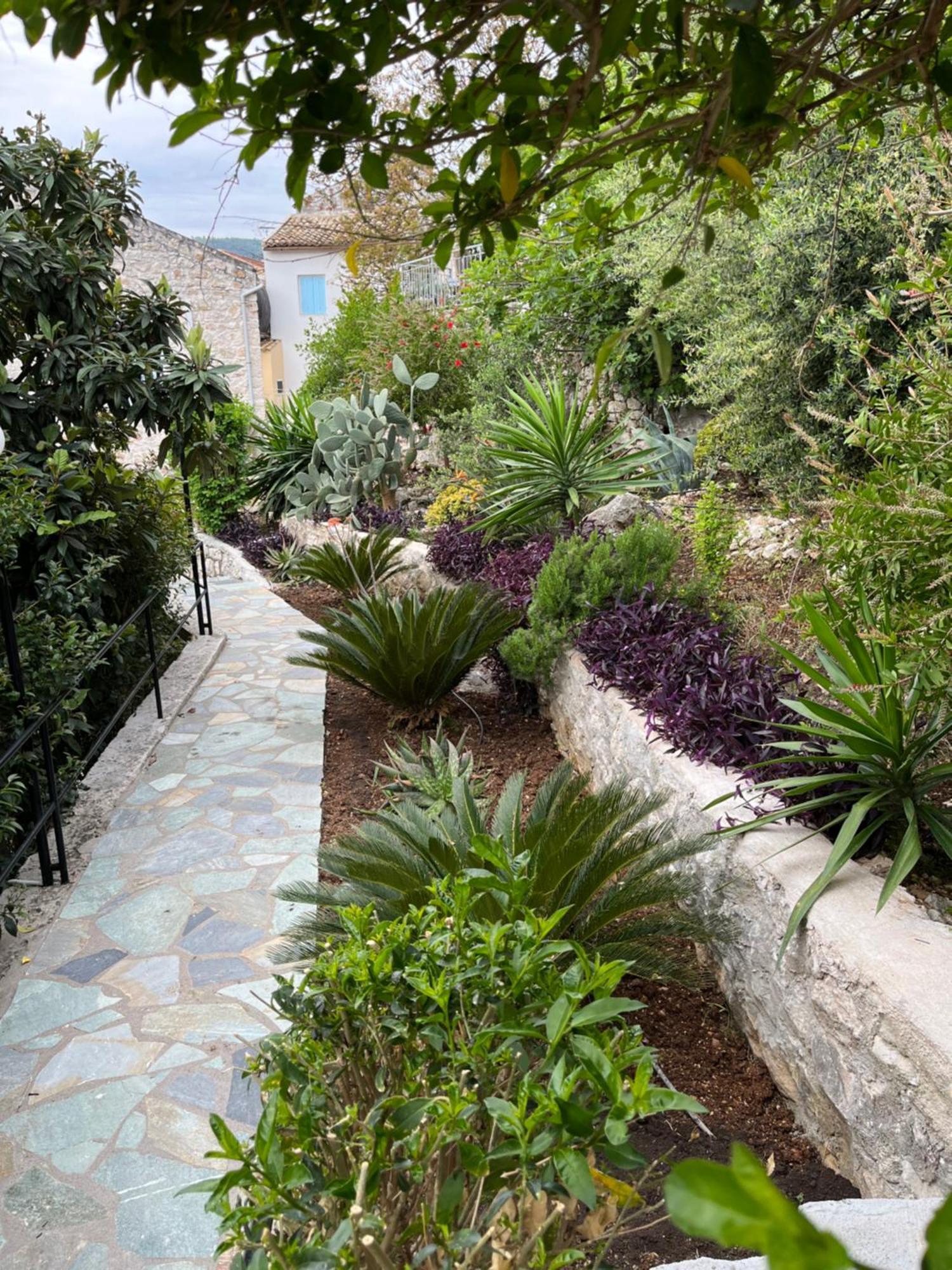 Villa Perris Studios Kassiopi Exterior photo
